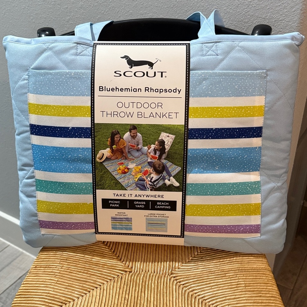 Scout Outdoor Throw Blanket Bluehemian Rhapsody New
